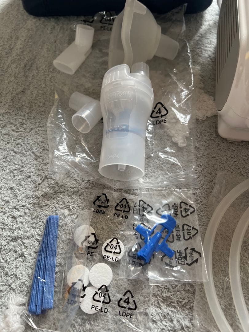 オムロン　ネブライザー　吸入器