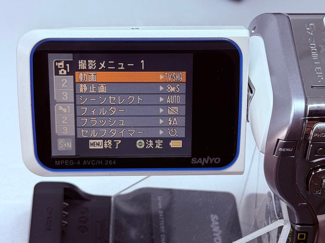 SANYO Xacti DMX-CA8 動作確認済 ムービーカメラ 1.5m防水