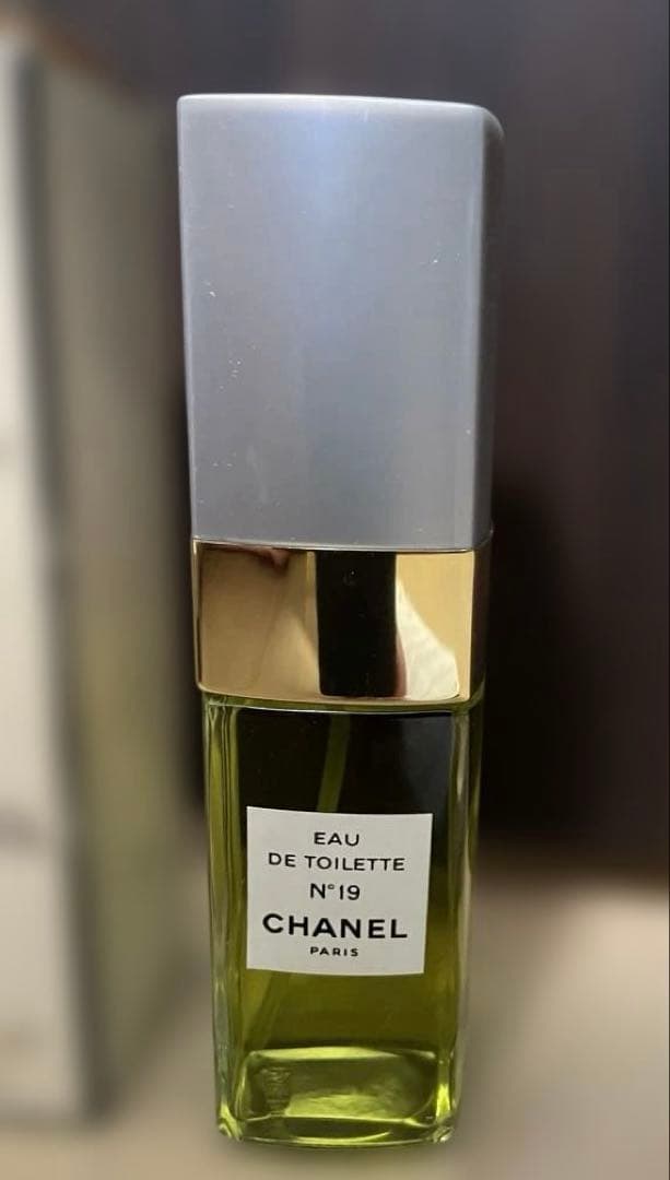 CHANEL シャネル 香水 No19 オードトワレ フレグランス 100ml