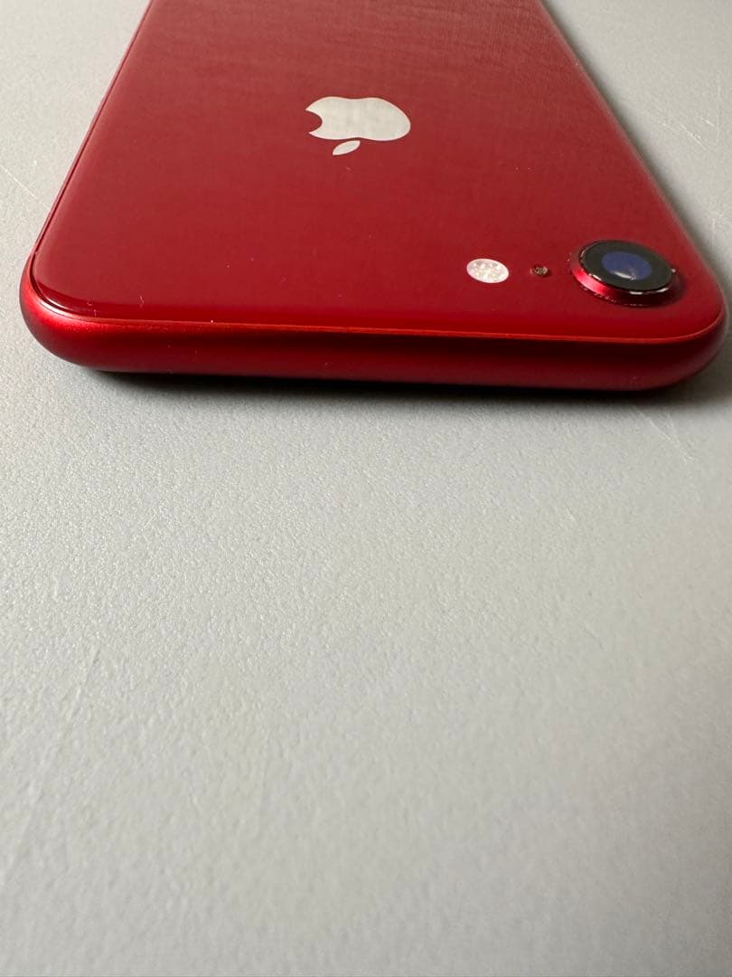 i*e様 iPhone8 本体 レッド