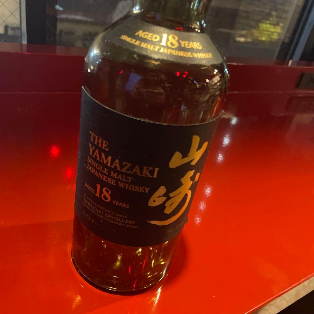 白州25年 山崎18年 空瓶
