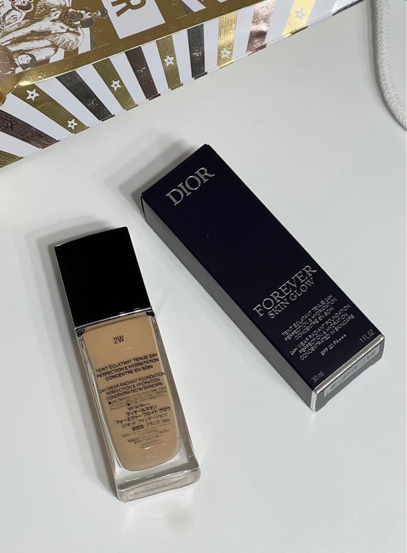 【新品未使用】ディオールスキンフォーエバーフルイドグロウ　2W 30mL