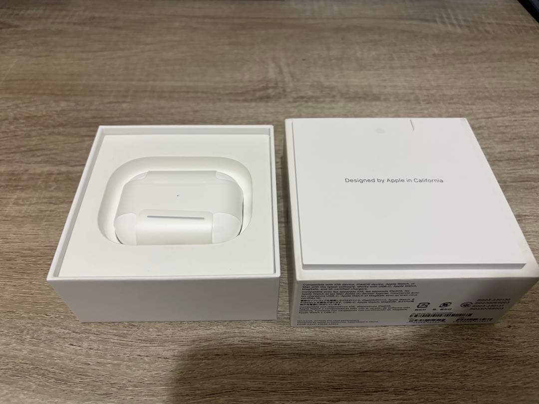 【美品】AirPods Pro 第2世代（MagSafe充電ケース USB-C）