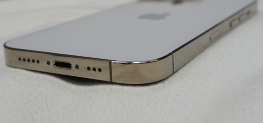 iPhone14pro 512GB ゴールド 箱付き【画面に問題あり】