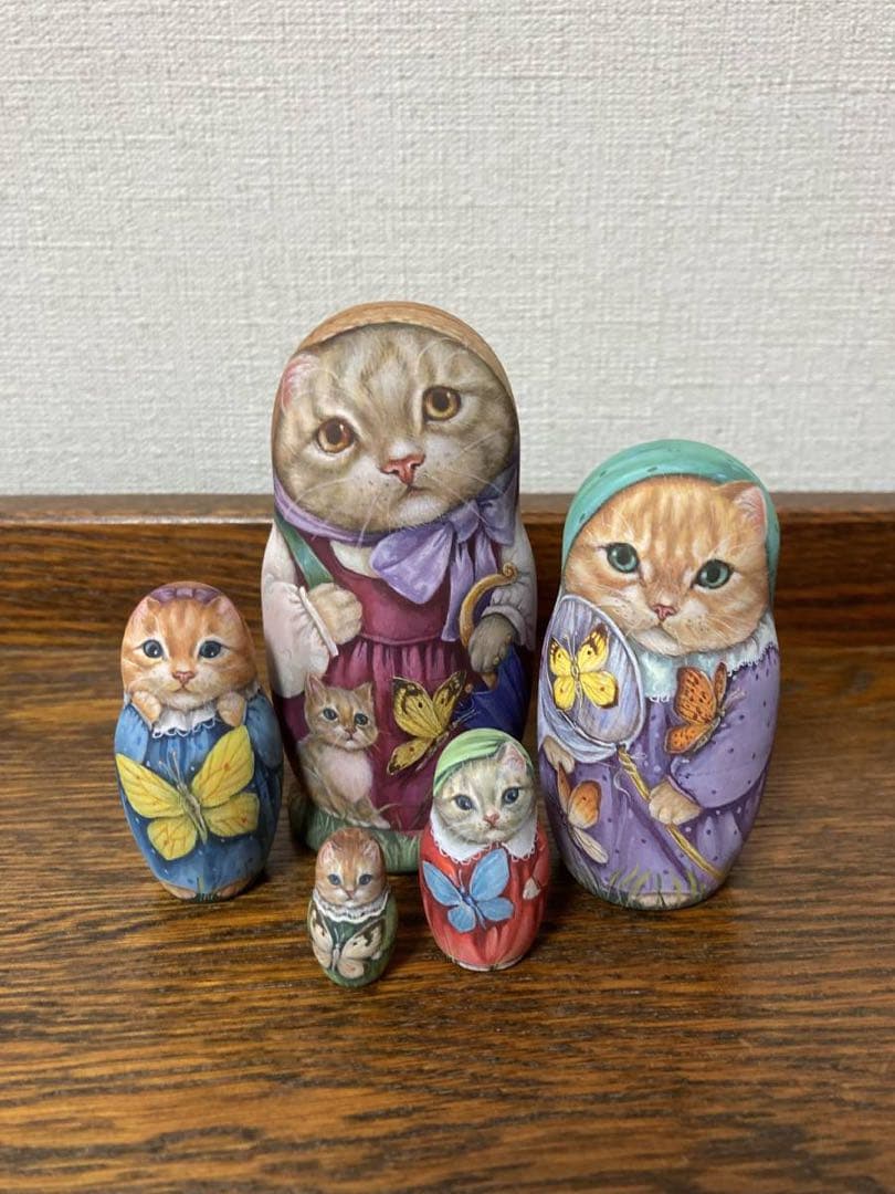 ひな祭りセール♪ロシア雑貨☆ネコマトリョーシカ『蝶々Butterfly』リダ工房