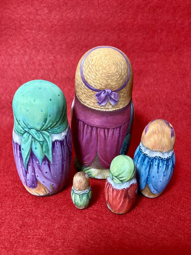 ひな祭りセール♪ロシア雑貨☆ネコマトリョーシカ『蝶々Butterfly』リダ工房