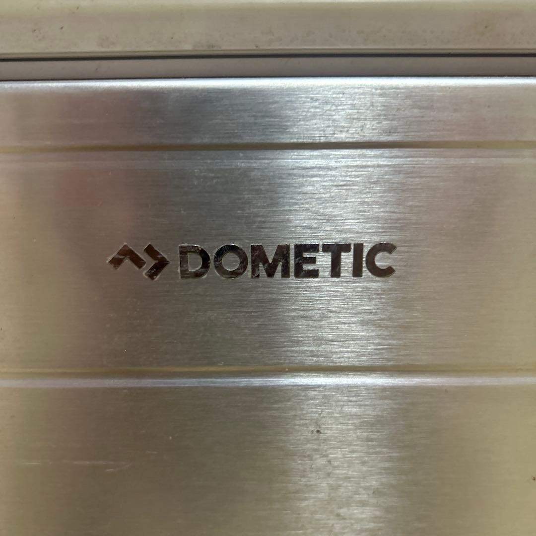 Dometic 冷凍庫 AC/DC両用