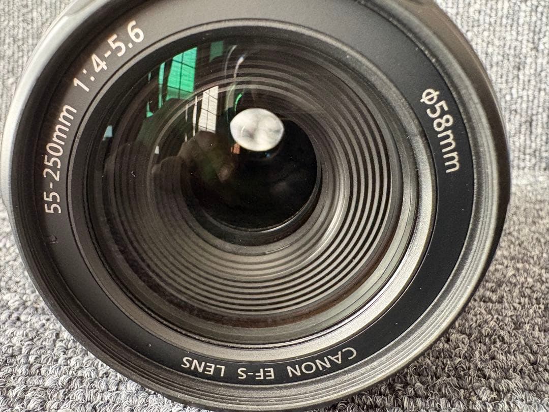 Canon EF-Ｓ　55-250mmf:4-5.6 IS