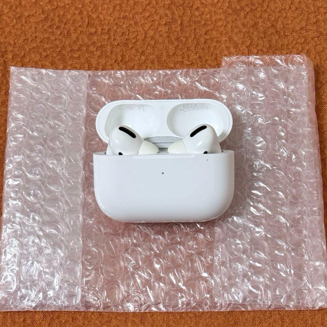 AirPods Pro 初代 Lightning充電