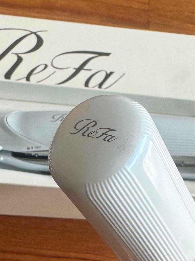 ReFa コードレスアイロン 白