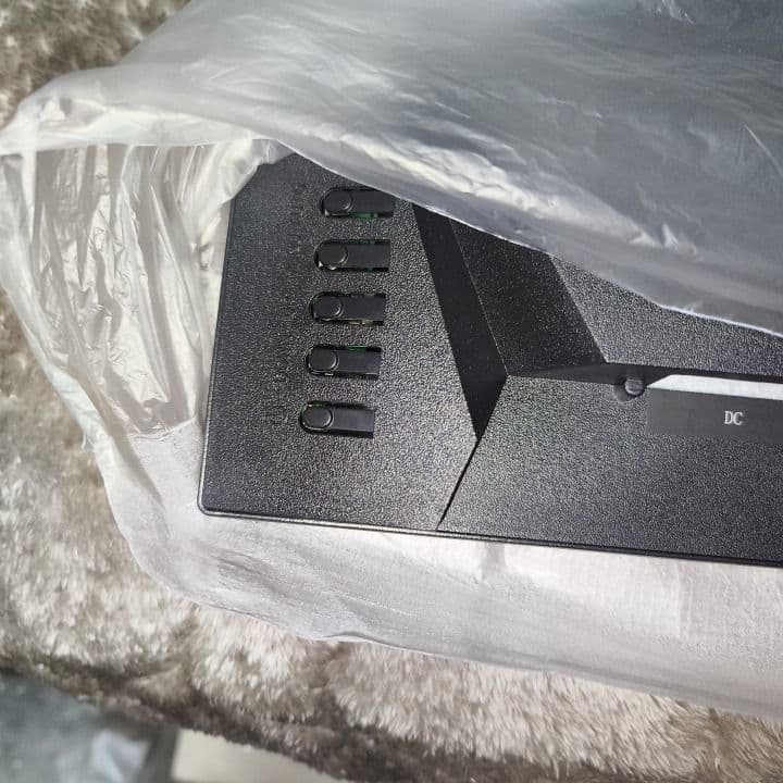 JAPANNEXT　JN-V27UHD-IPS-D