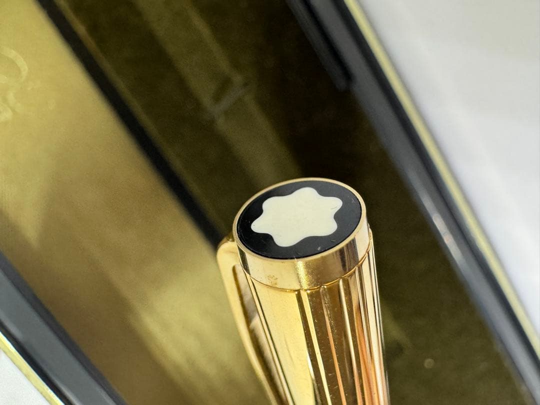 Montblanc Noblesse 万年筆 ゴールド