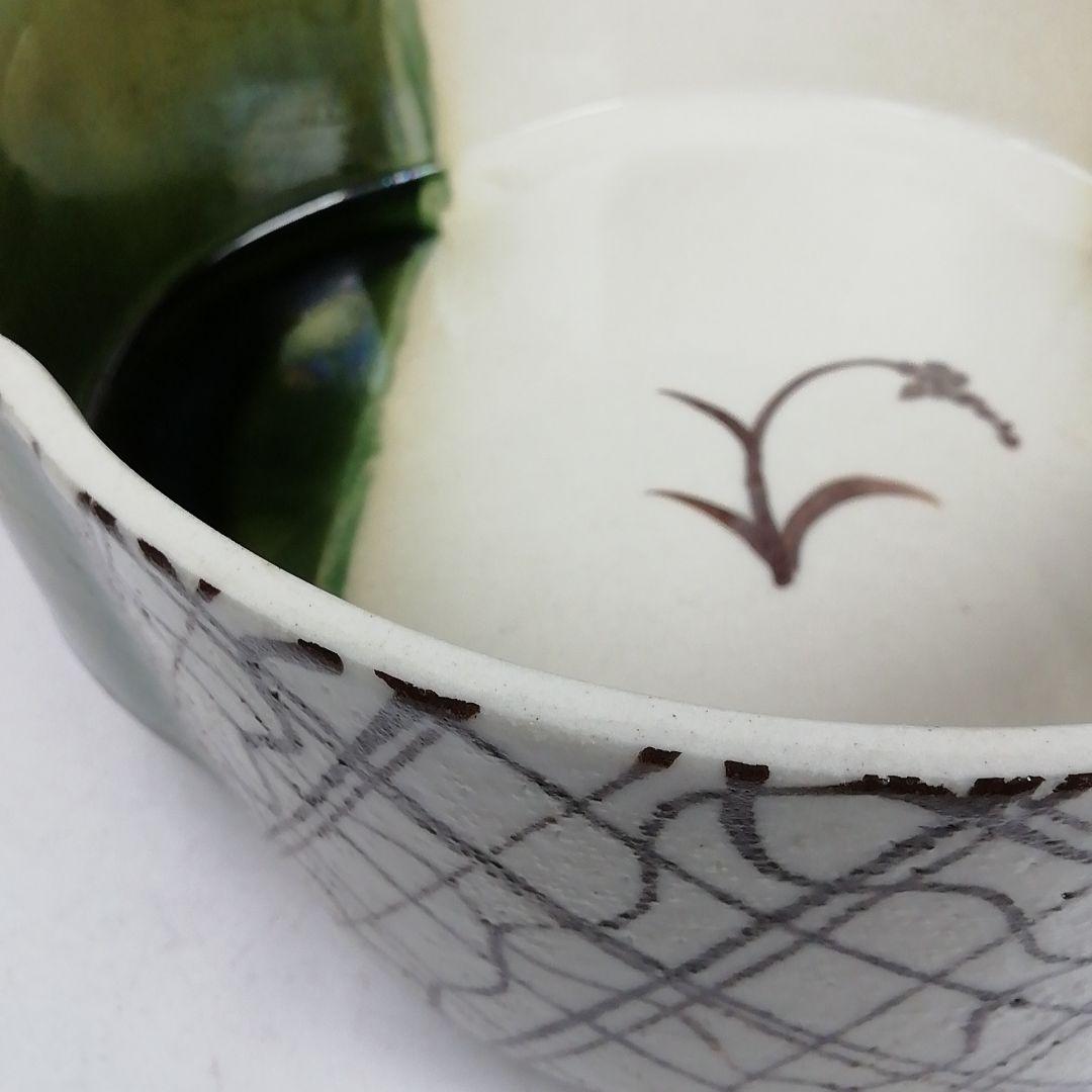 Ｗ３５５　食籠　『織部焼』『木瓜形』『加藤景陶 造』　菓子器　茶道具