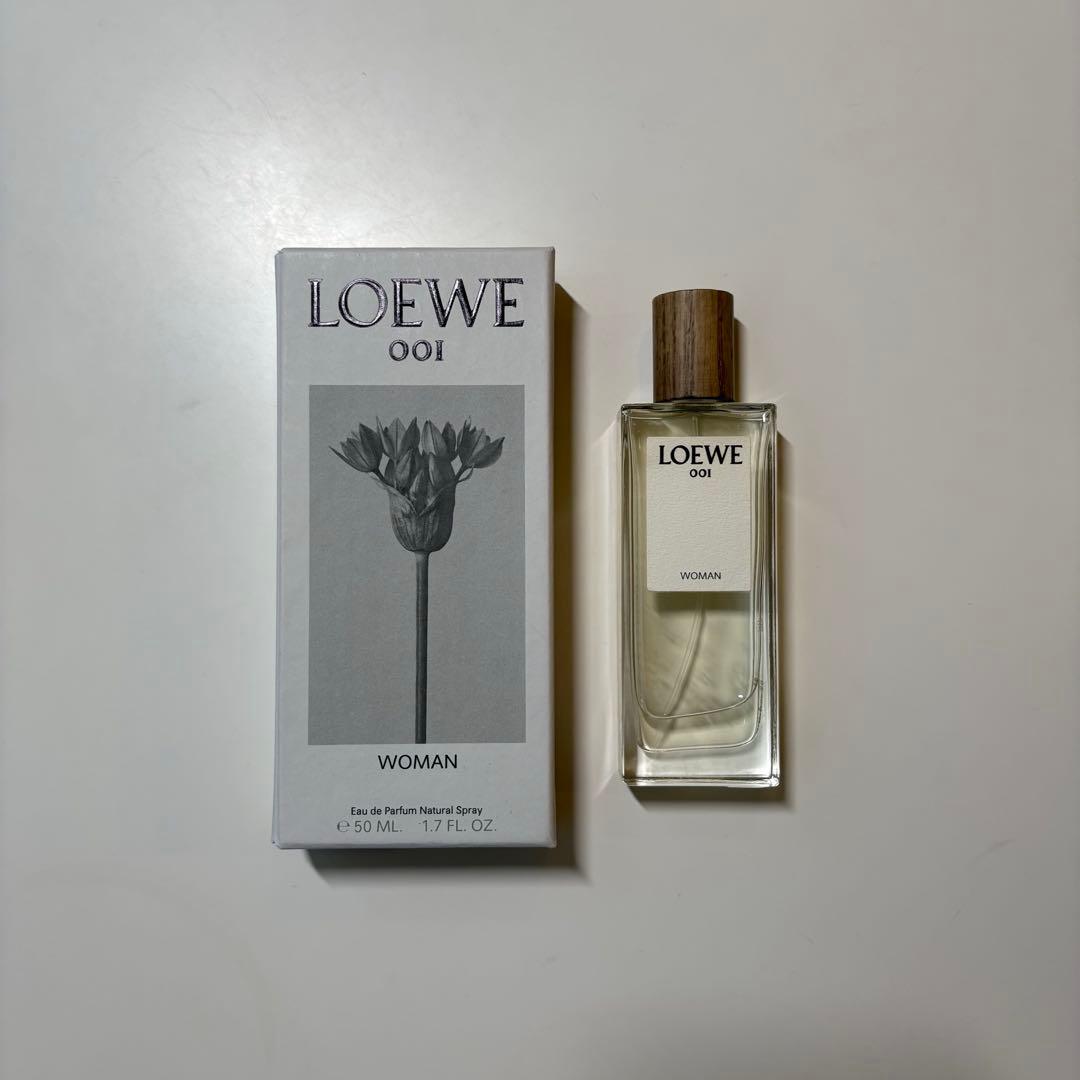 残量8割　LOEWE 001 ウーマン オードパルファン