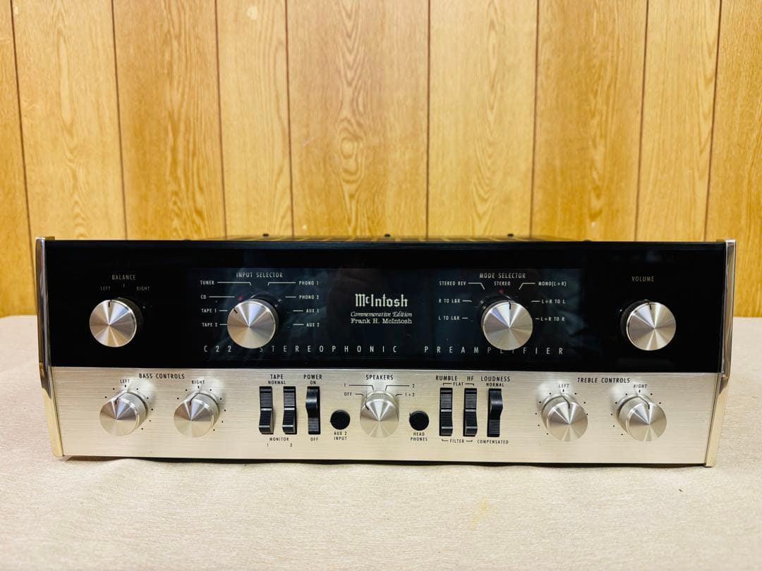 McIntosh マッキントッシュ C22 アンプ