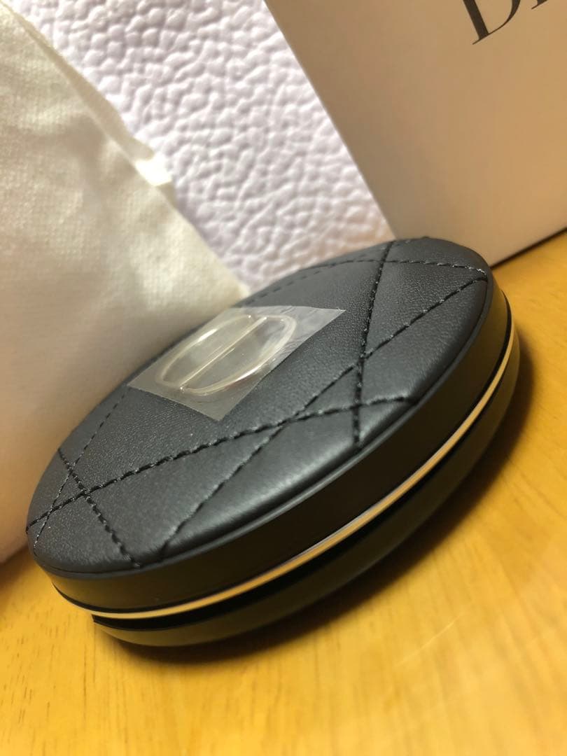 Dior ポケットミラー