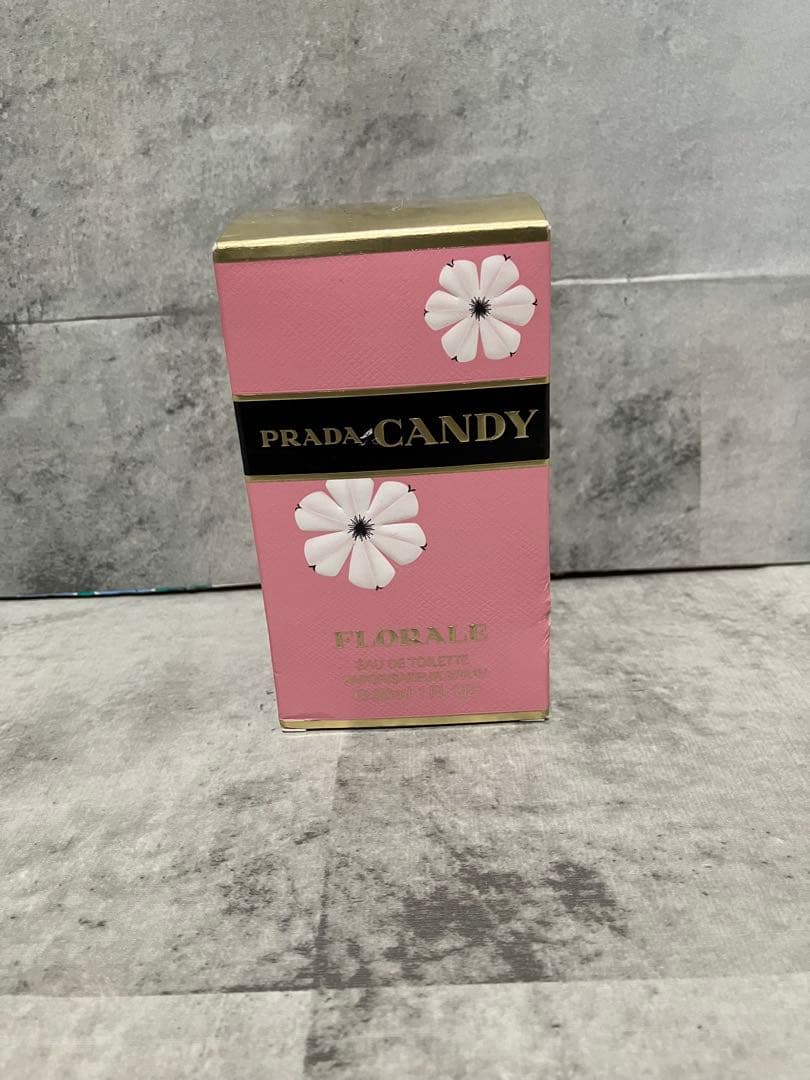 プラダ キャンディ フロラーレ オーデトワレ 30ml ナチュラルスプレー