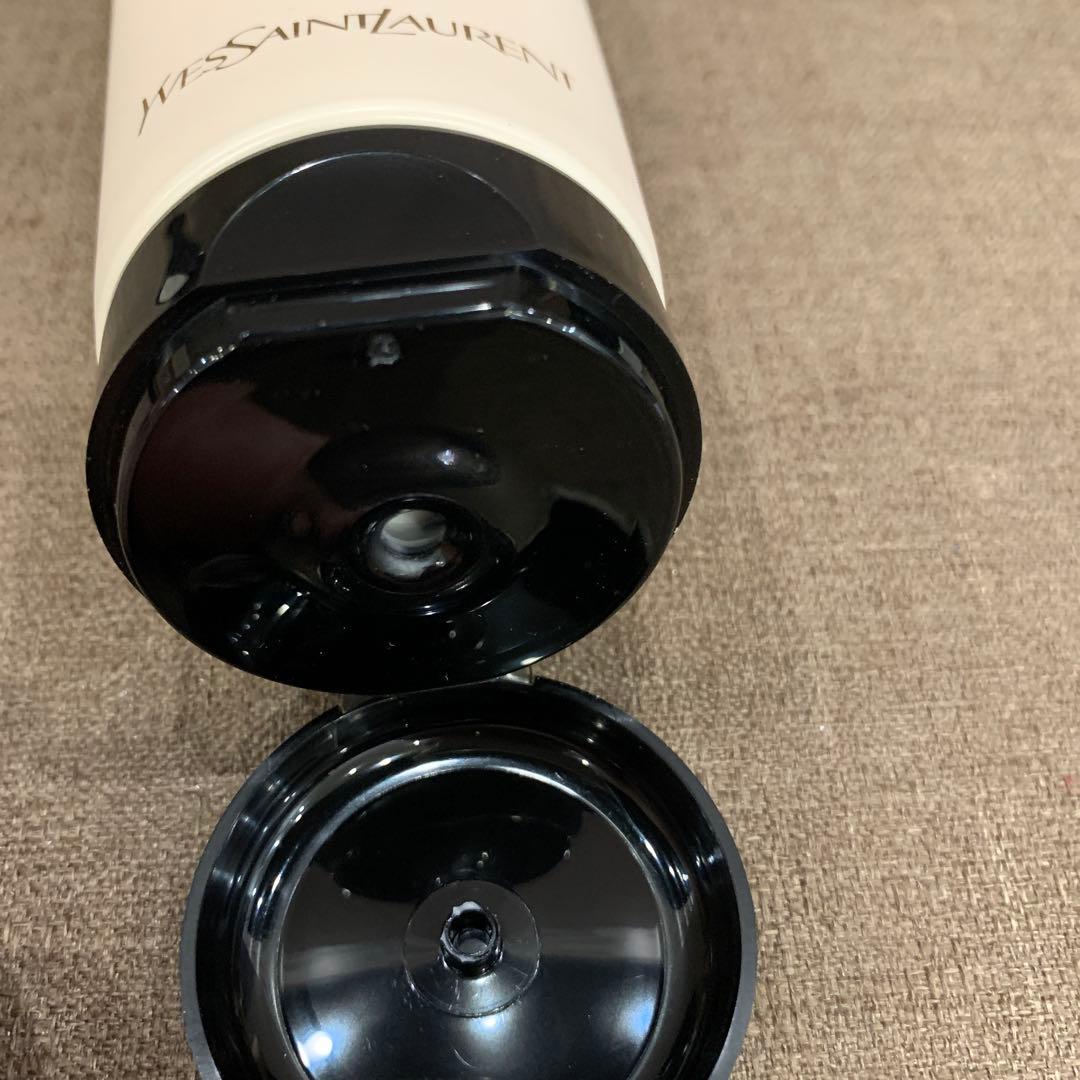 【未使用】YSL LIBRE ボディーバーム 200ml