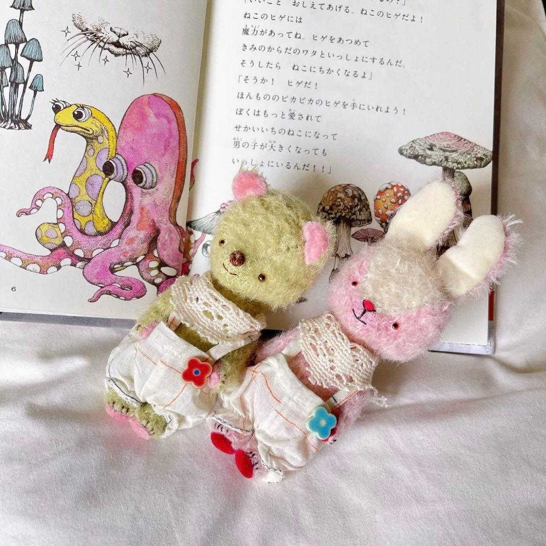 愛おしいくまちゃん ぬいぐるみ 海外作家様 ハンドメイド 部屋飾り テディベア