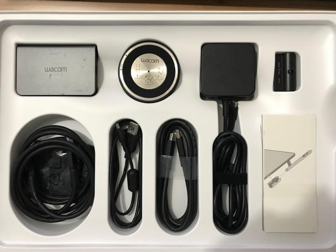 ワコム Wacom Cintiq Pro 13 TDTH-1320/AK0