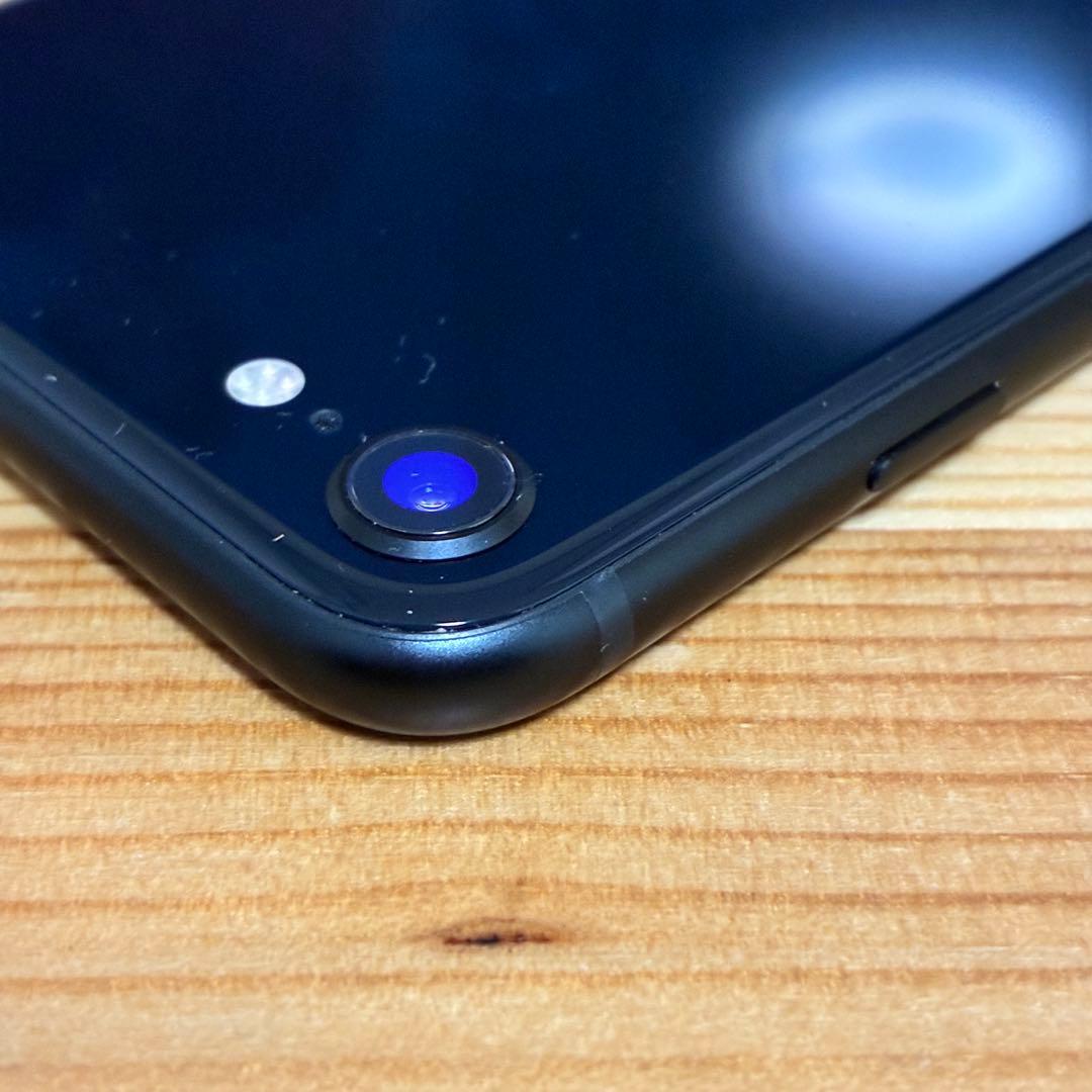 yy17280E バッテリー新品　iPhoneSE第3世代64GB SIMフリー