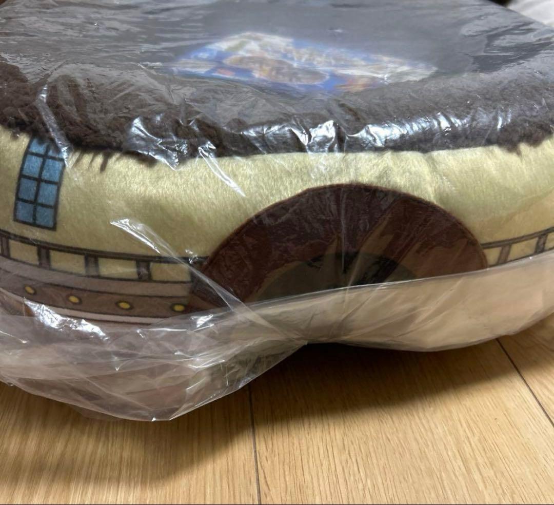 み*ん様 ワンピース サウザンドサニー号 ONEPIECE 犬用ベッド 猫用ベッ