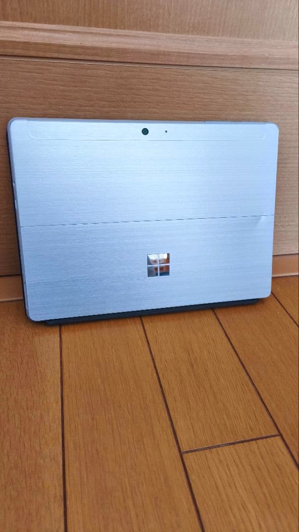 Surface go 2 core m3 8GB/128GB LTEおまけ付き