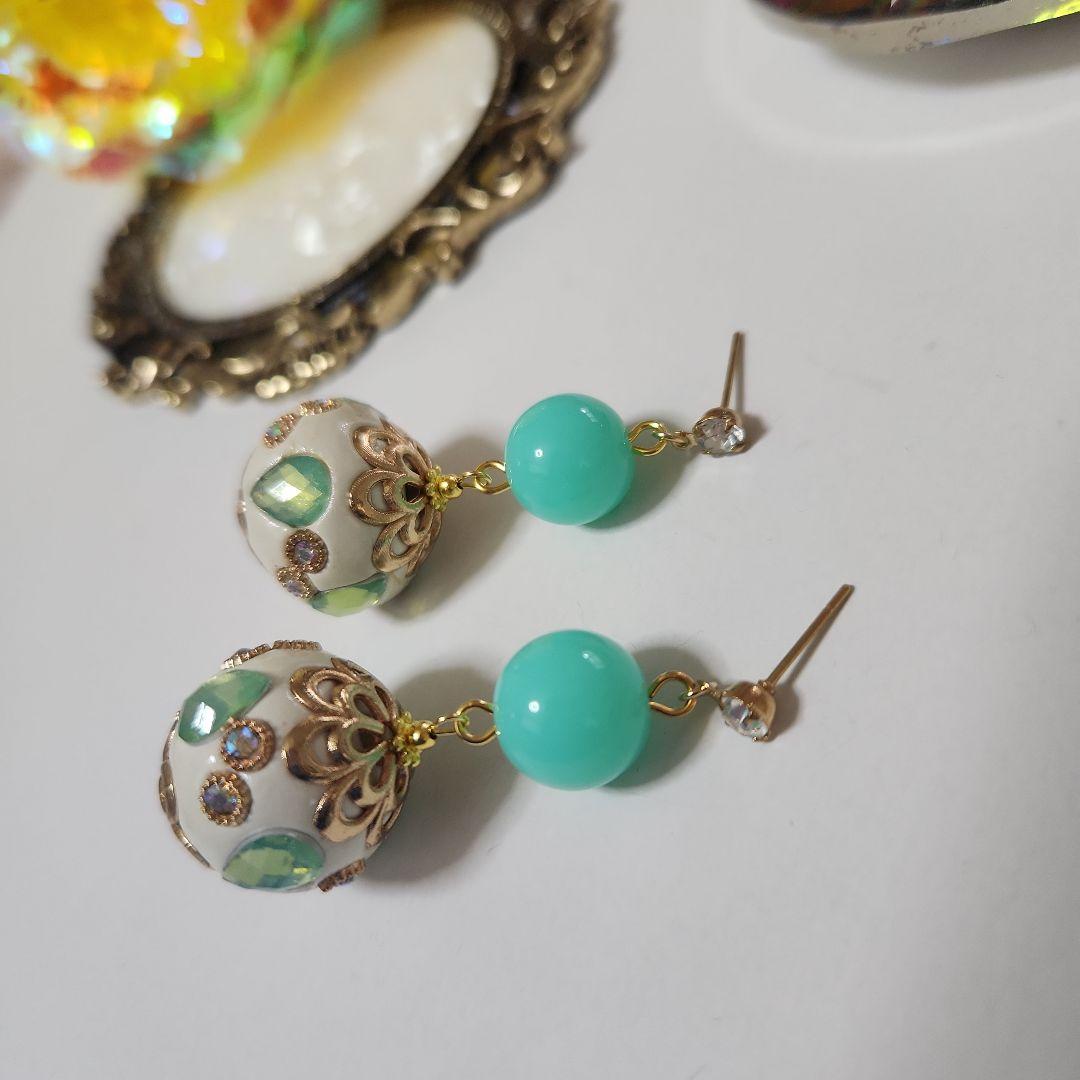 ハンドメイドピアス3296