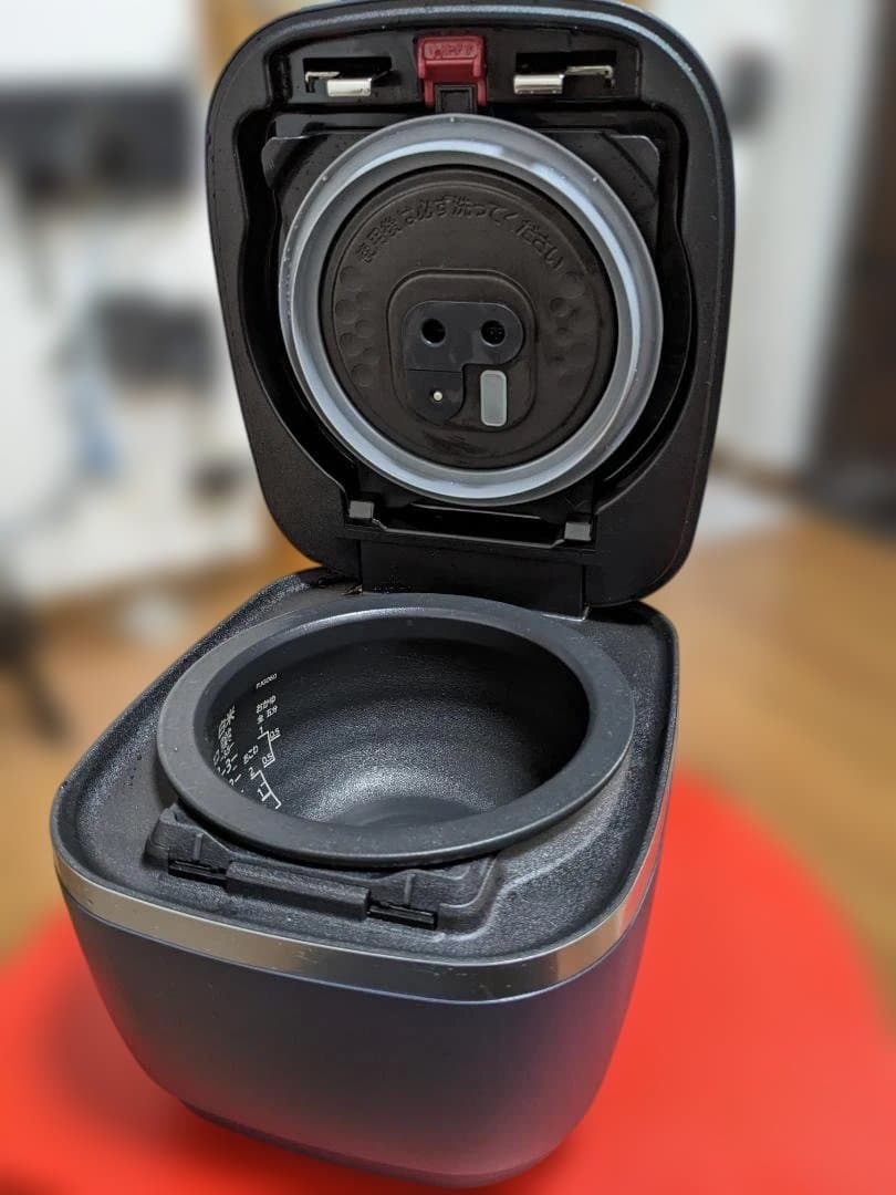 タイガー土鍋圧力IHジャー炊飯器 JPJ-G060KS 取説・元箱あり 3.5合