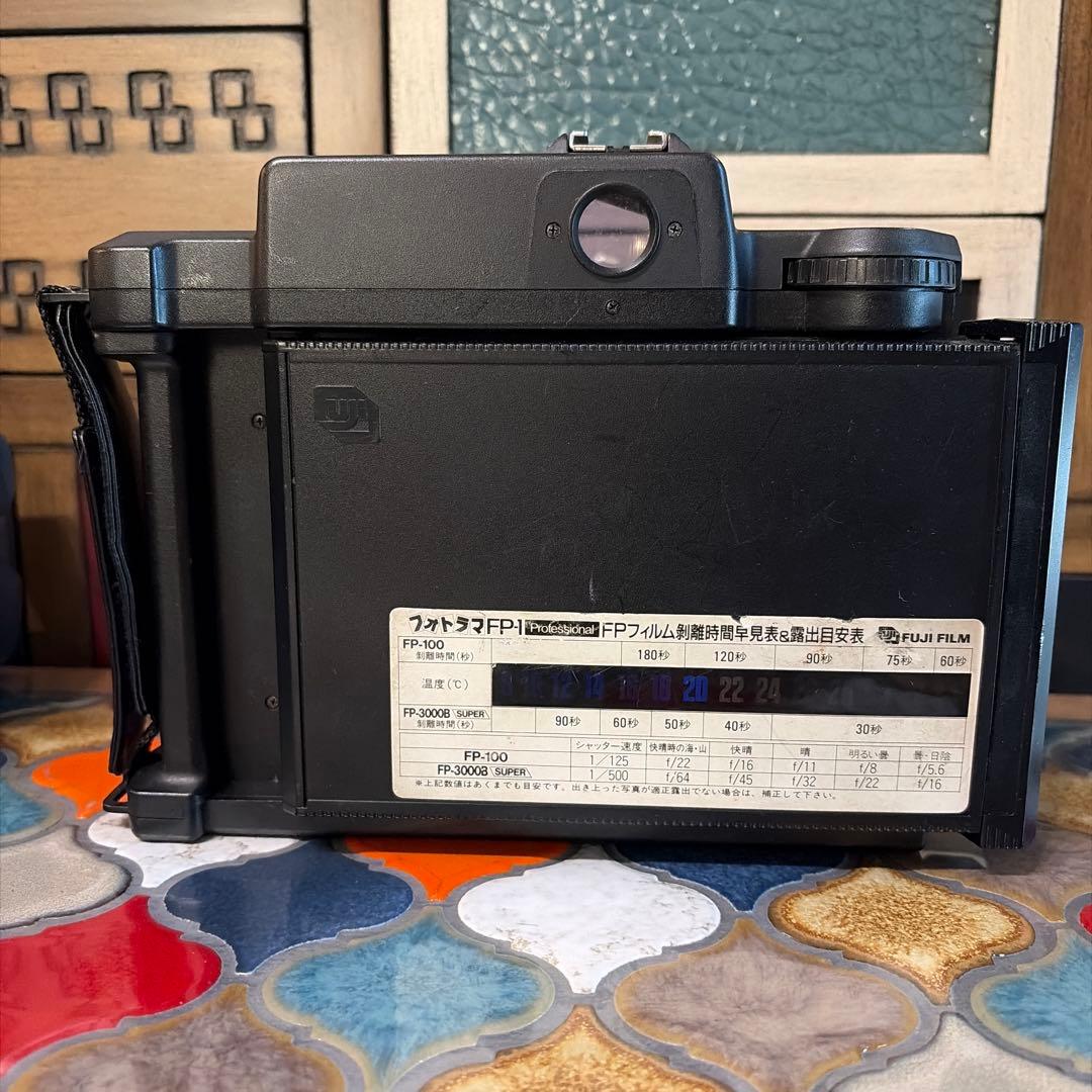 FUJI インスタントカメラ 1:5.6 f=105mm FP-1
