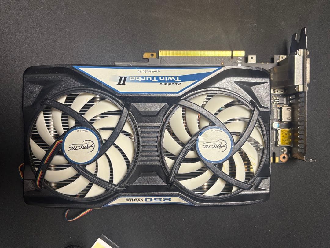 i7 3770k B75M-PLUS GTX670は600W電源DVDドライブ