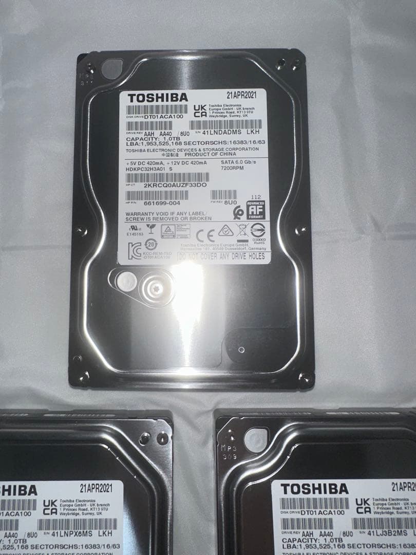内蔵型ハードディスクドライブ TOSHIBA DT01ACA100 1TB HDD 7200RPM