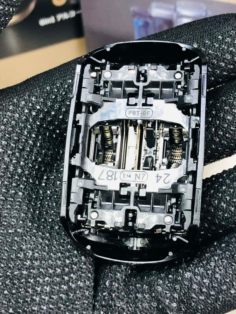 【未使用に近い】ブラウン シリーズ9 SPORT+ 9360cc 電気シェーバー