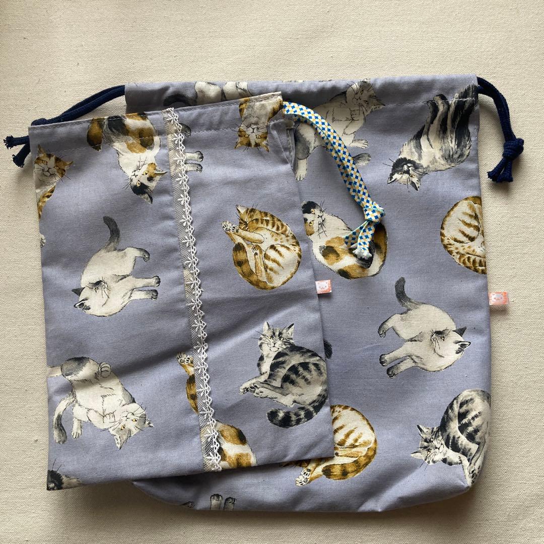 ハンドメイド　巾着　巾着袋　猫柄　グレー　2点セット
