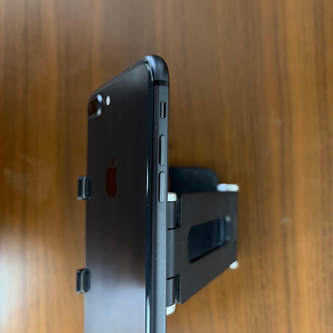 iPhone 8 Plus 保護フィルム3枚付き