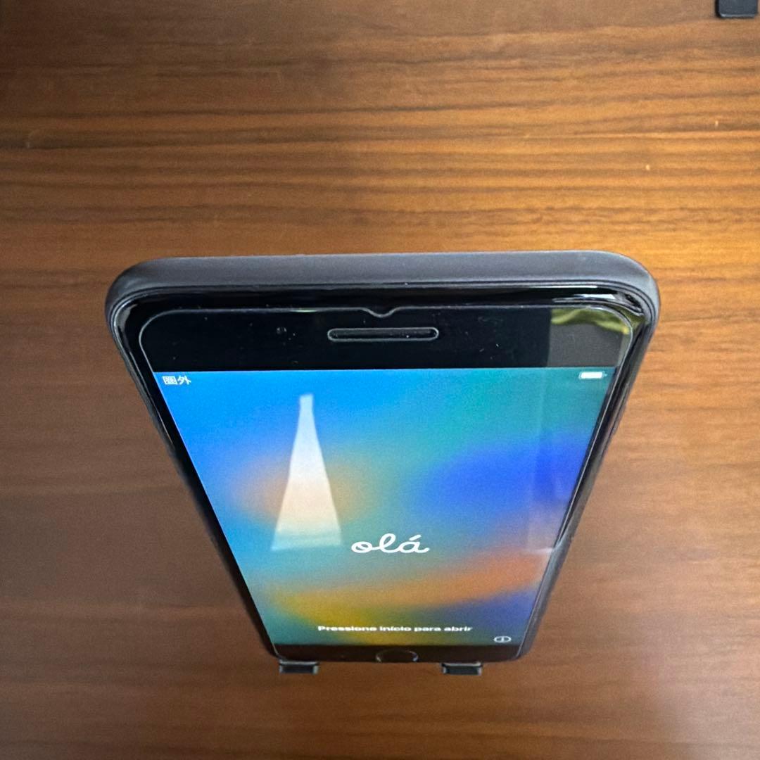 iPhone 8 Plus 保護フィルム3枚付き