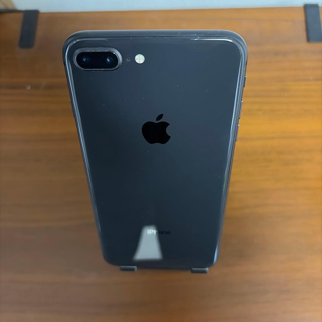 iPhone 8 Plus 保護フィルム3枚付き