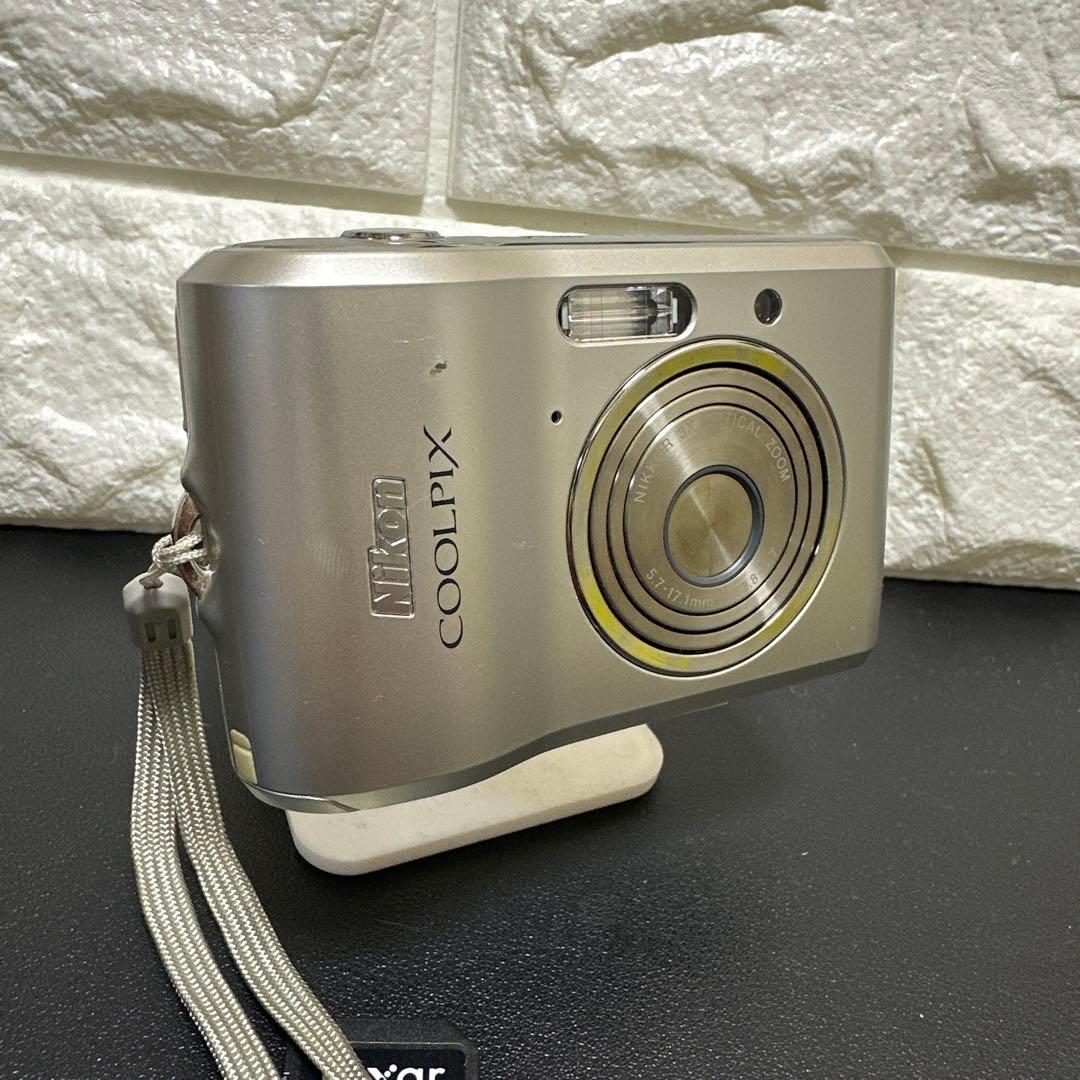 ニコン Nikon COOLPIX L16 シルバー　動作確認済　単三電池式
