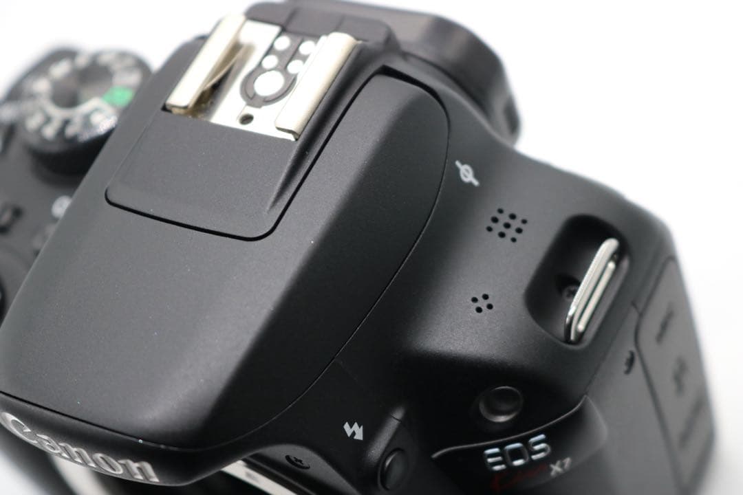 超美品 【Canon EOS Kiss X7 ダブルレンズセット】 安心保証あり