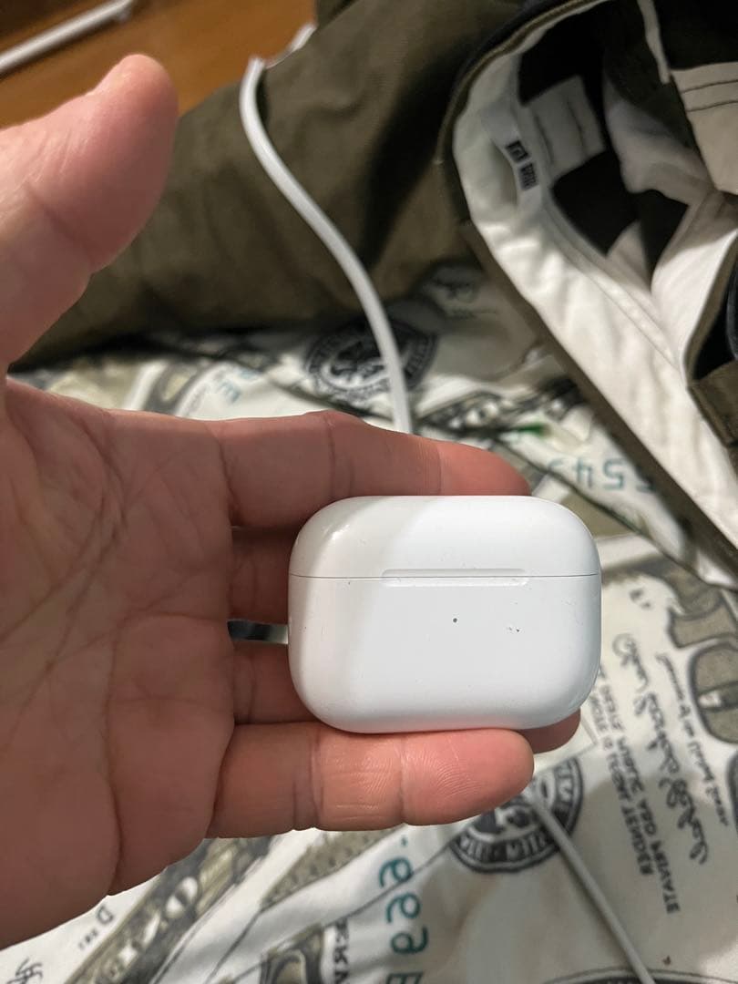 k*照様 AirPods pro 第2世代　片耳のみ ライトニング