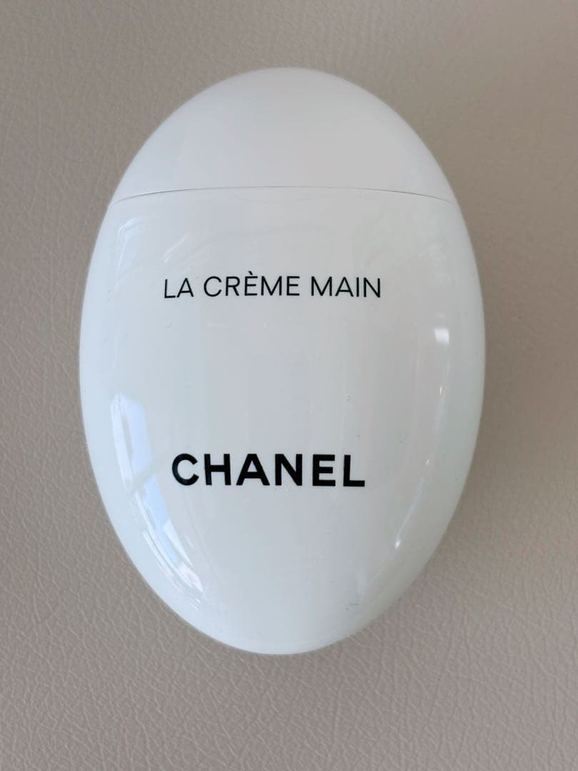 ✨新品未開封✨CHANELハンドクリーム✨ラクレームマン✨サンプル付き♡翌日発送