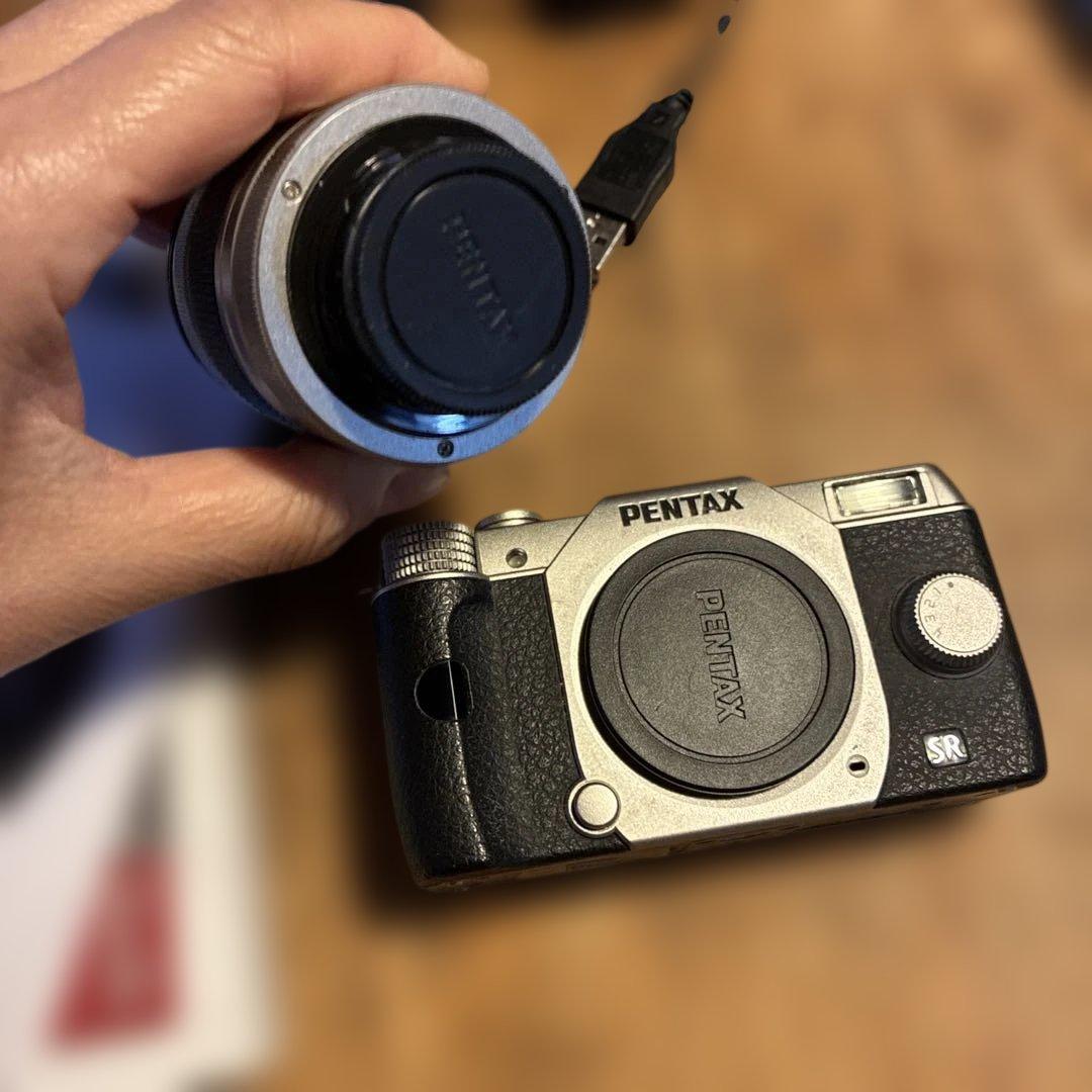 PENTAX ペンタックス　Q10 02standard zoom デジカメ