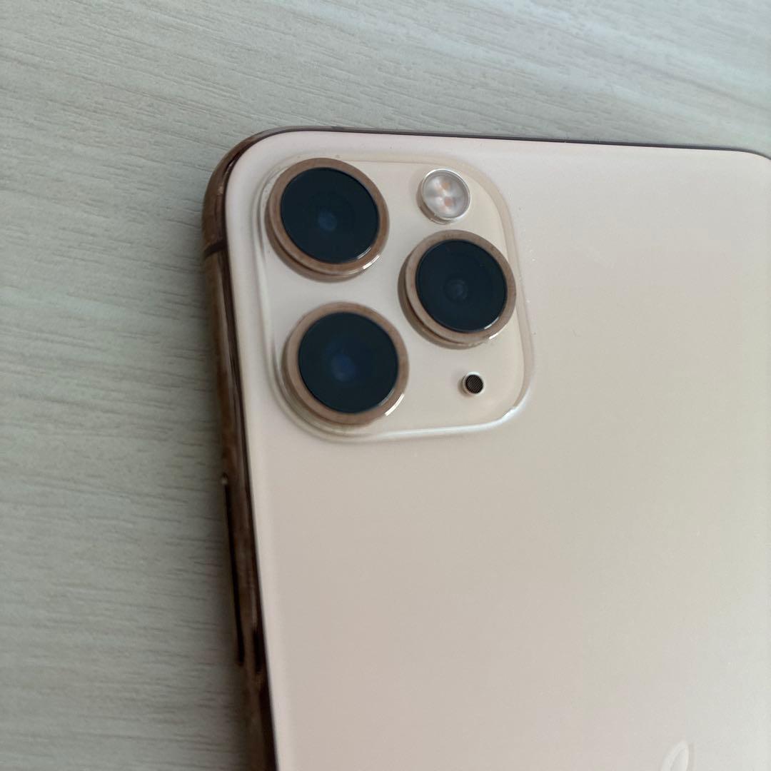 iPhone11Pro Max 本体 64GB ゴールド