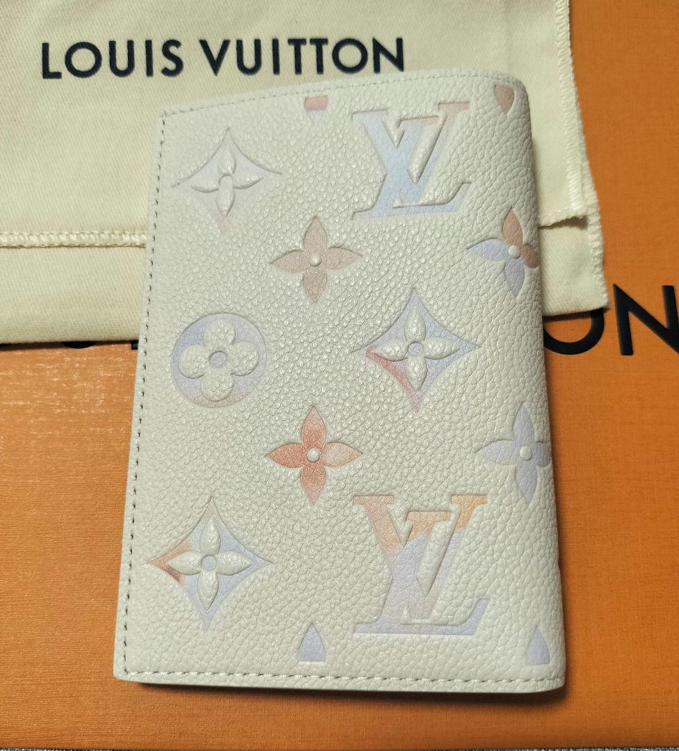 【大人気♪新品正規品】Louis Vuitton パスポートケース