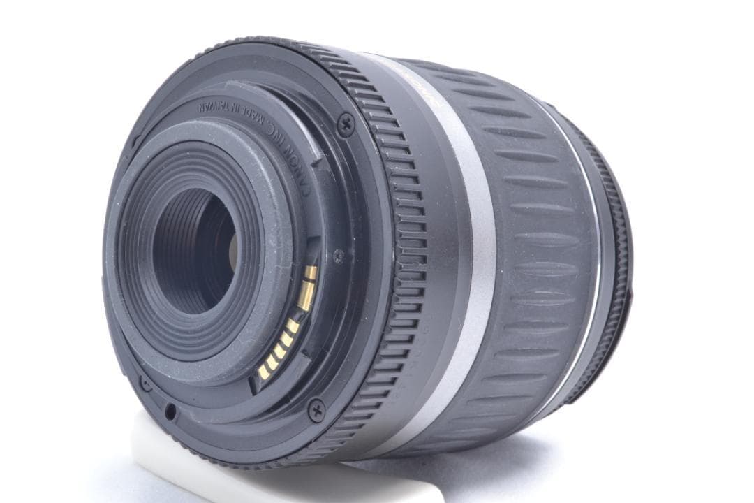 今だけの価格✨Canon キャノン Kiss X50✨レッド✨お得なレンズ付✨