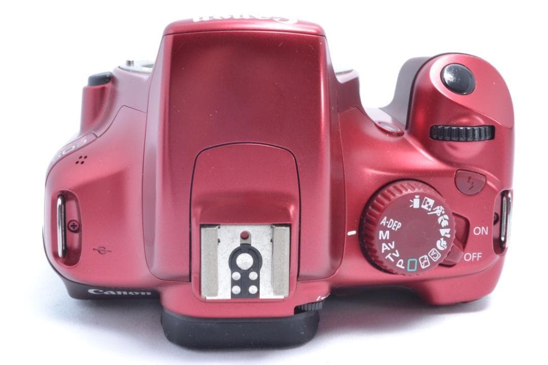 今だけの価格✨Canon キャノン Kiss X50✨レッド✨お得なレンズ付✨