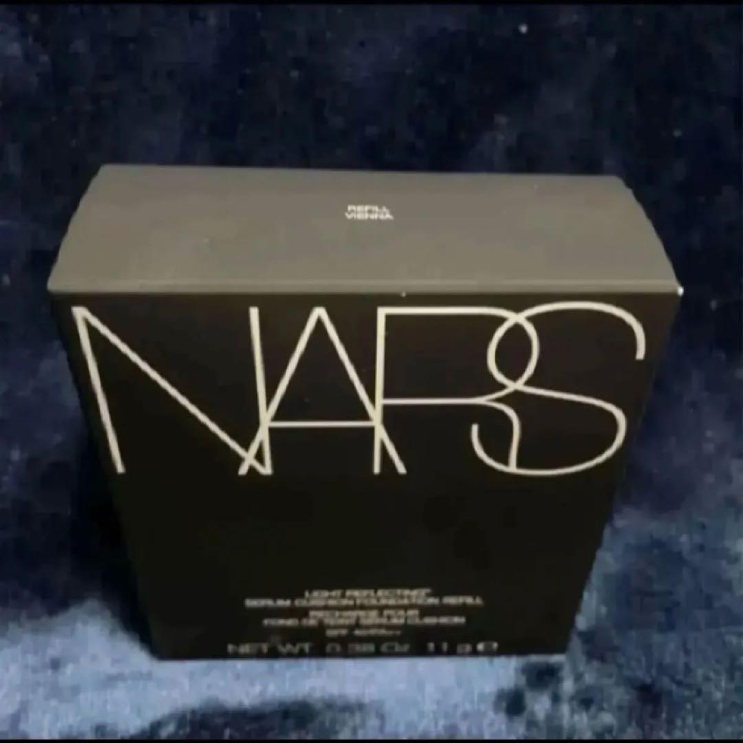 NARS ライトリフレクティング セラムクッションファンデーション 03794