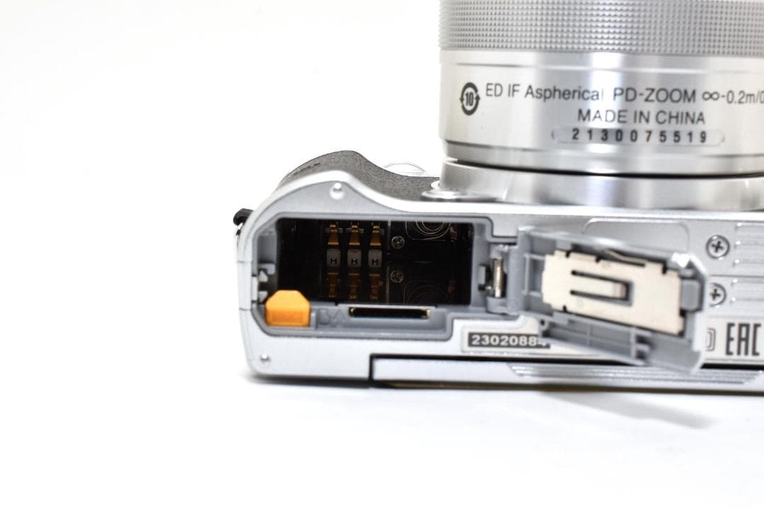 ニコン Nikon Nikon1 J5 10-30mm F3.5-5.6 VR