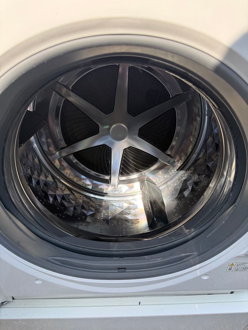 ■【商品名】Panasonic ドラム式洗濯機 本体 ホワイトNA-VG700