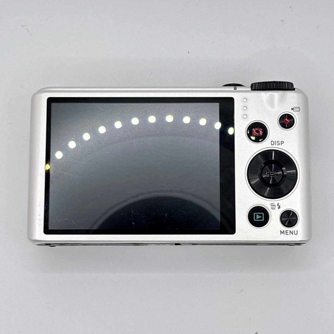 CASIO EXILIM EX-ZR100 ホワイト　コンデジ　デジカメ　カメラ